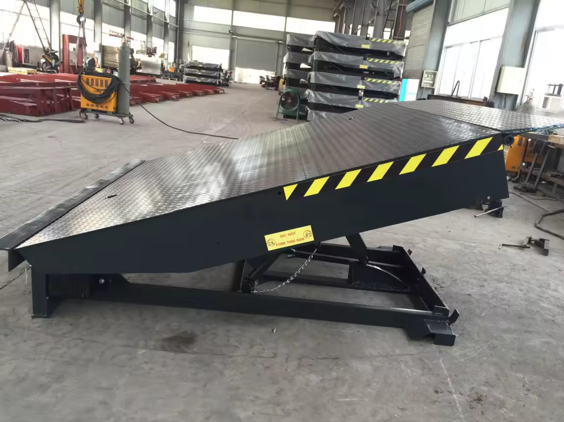 factory use Forklift Loading Container Platform Dock Leveler Heavy Duty Loading Hydraulic Dock Leveler 5